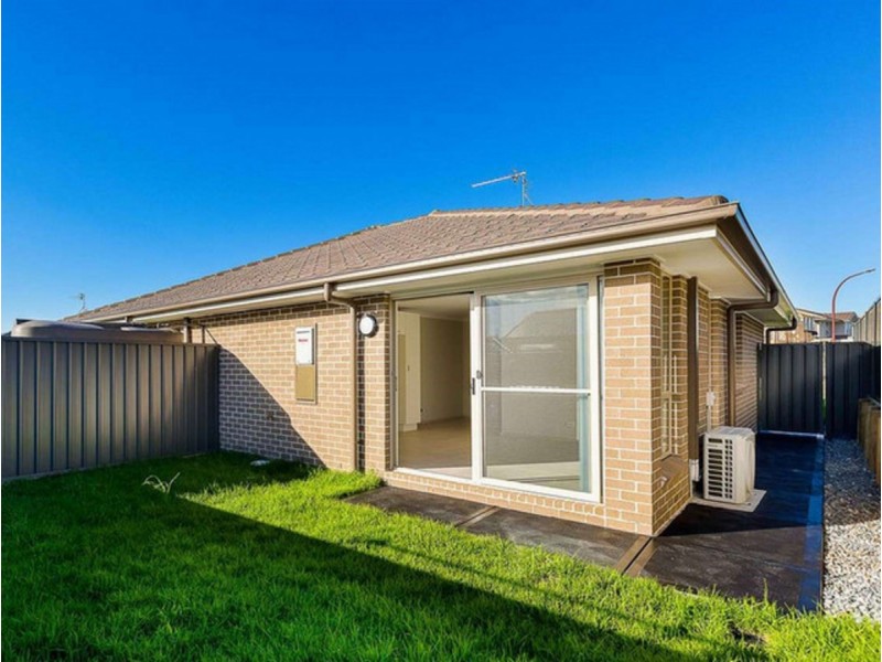 8a Satinash Drive, Hamlyn Terrace NSW 2259