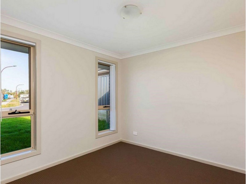 8a Satinash Drive, Hamlyn Terrace NSW 2259