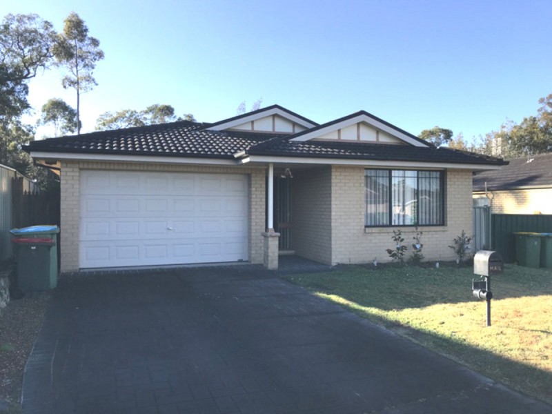 4 Pinehurst Way, Blue Haven NSW 2262