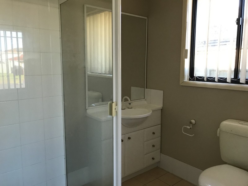 4 Pinehurst Way, Blue Haven NSW 2262