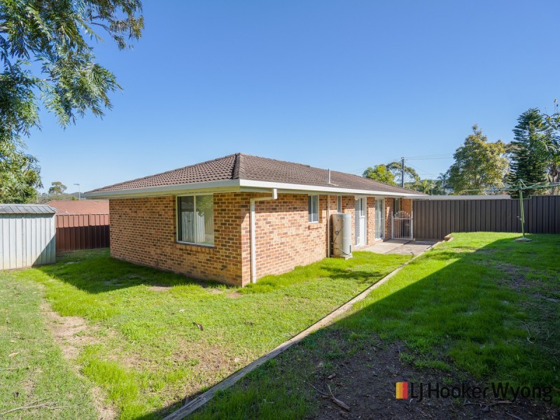 10 Oakehampton Court, Bateau Bay NSW 2261