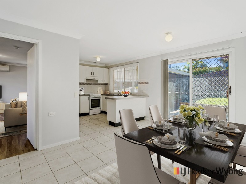 10 Oakehampton Court, Bateau Bay NSW 2261