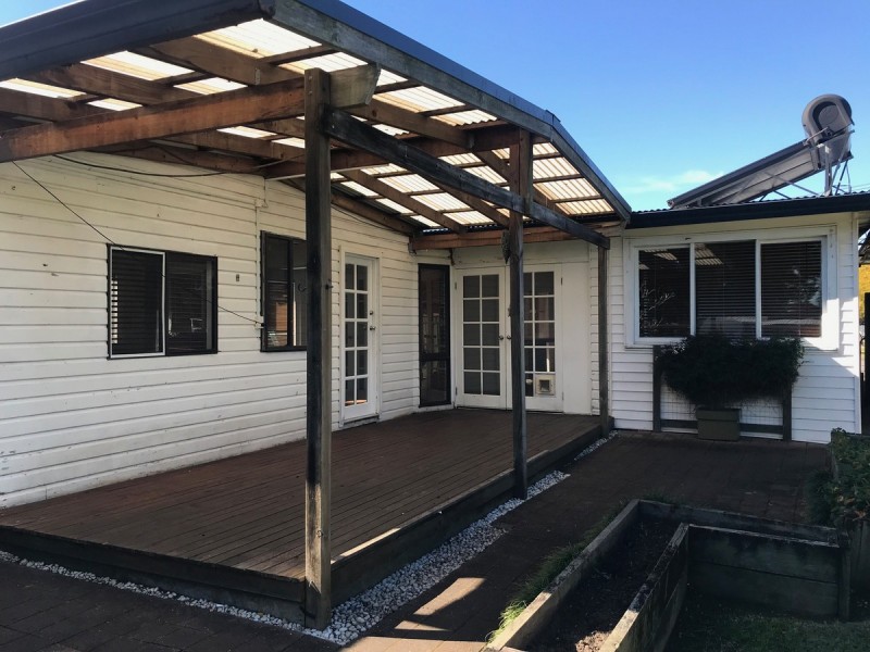 2 Rockleigh Street, Wyong NSW 2259