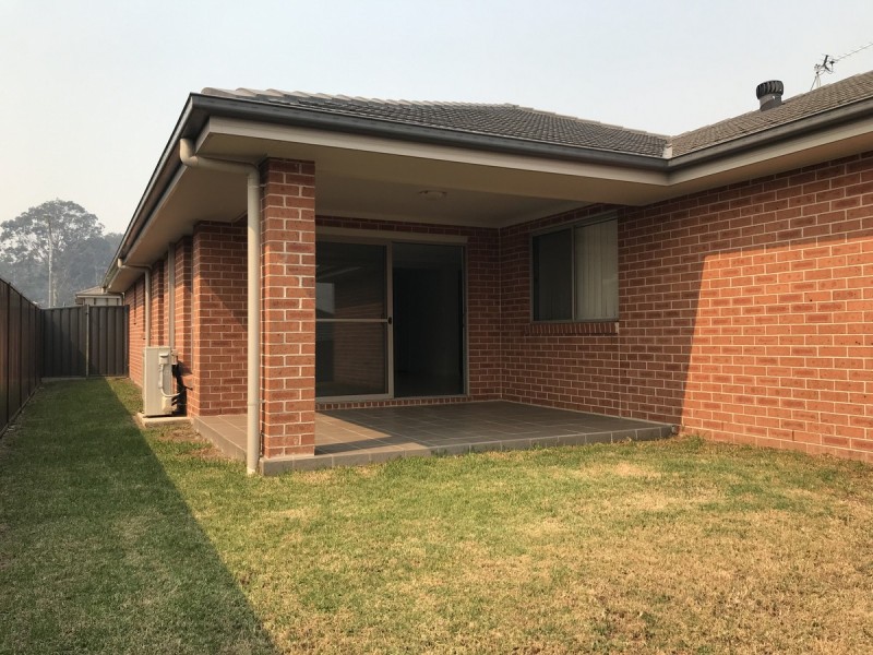 40 Melbourne Road, Wadalba NSW 2259