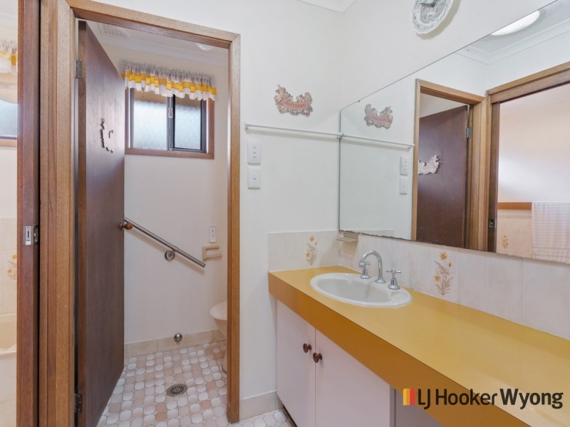 39 Stonehaven Avenue, Watanobbi NSW 2259