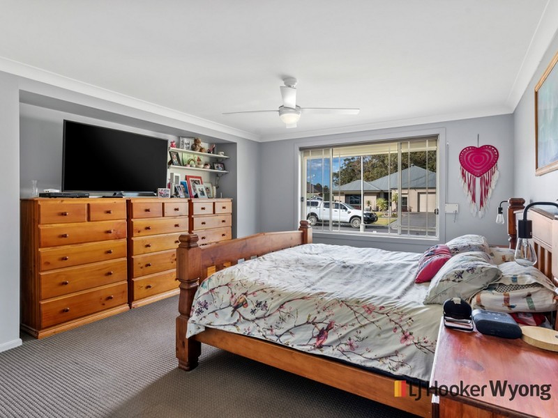 1 Helios Street, Woongarrah NSW 2259