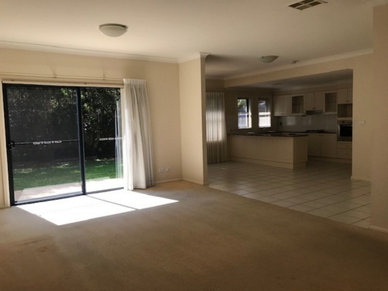 15 Greenwich Place, Mardi NSW 2259