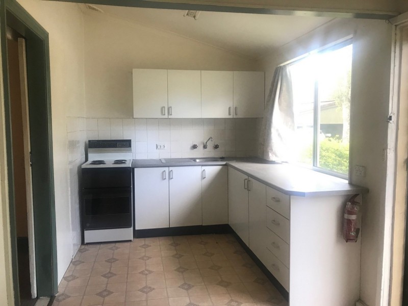 2/77 Pollock Avenue, Wyong NSW 2259