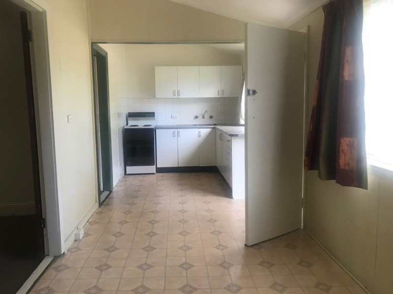 2/77 Pollock Avenue, Wyong NSW 2259