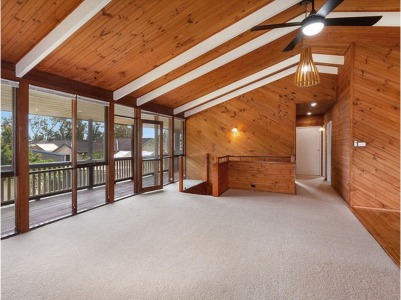 252 Tuggerawong Road, Tuggerawong NSW 2259