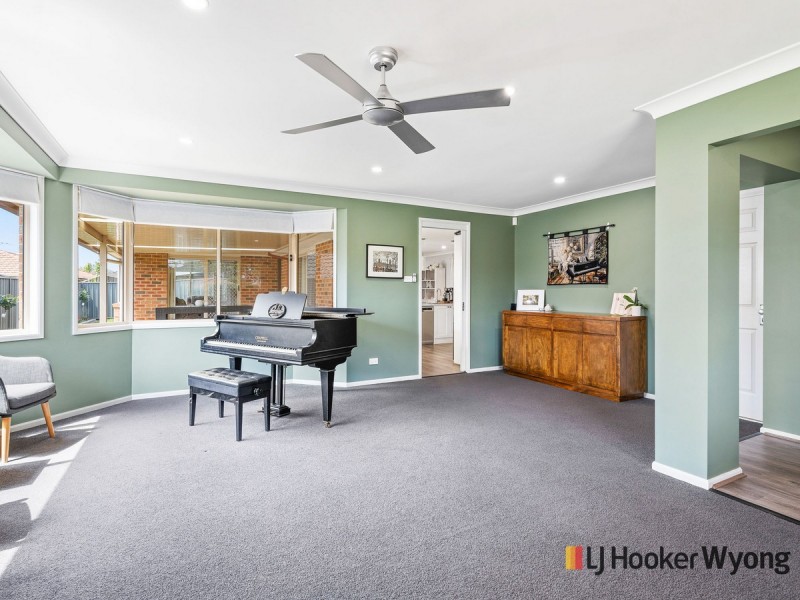 11 Settlement Drive, Wadalba NSW 2259