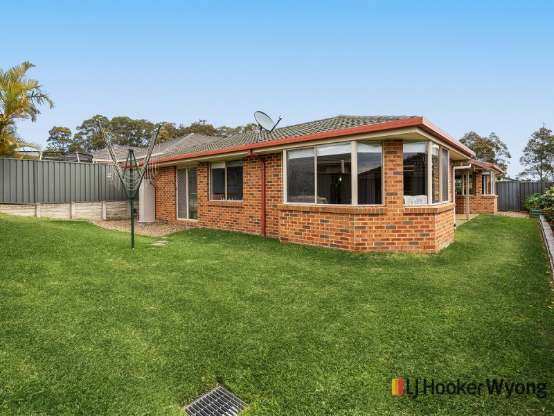 11 Settlement Drive, Wadalba NSW 2259