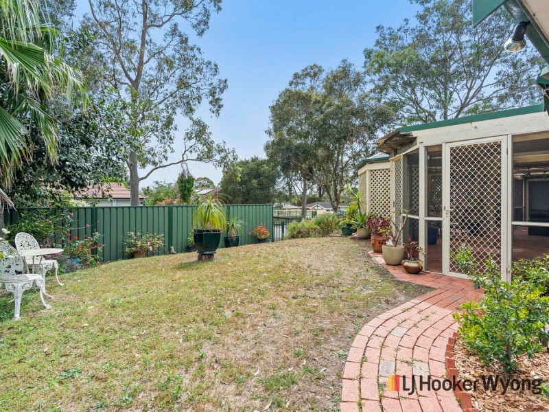 10 Fishburn Crescent, Watanobbi NSW 2259