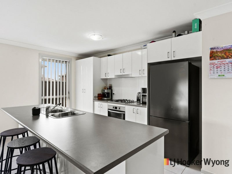 2 Nelson Grove, Woongarrah NSW 2259