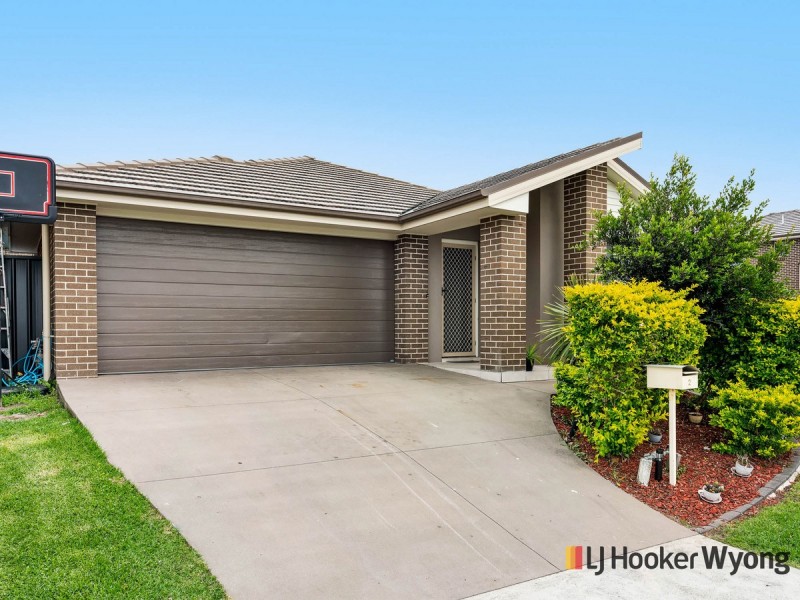 2 Nelson Grove, Woongarrah NSW 2259