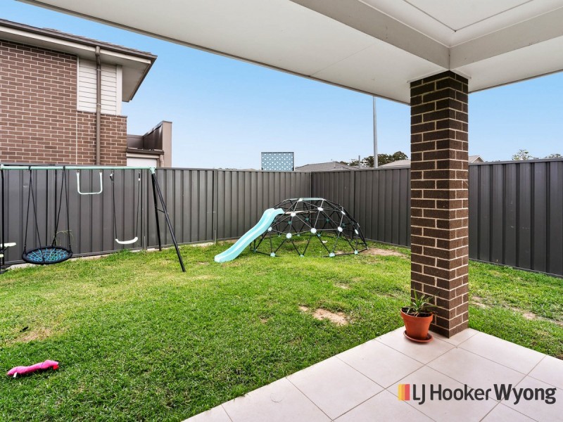 2 Nelson Grove, Woongarrah NSW 2259