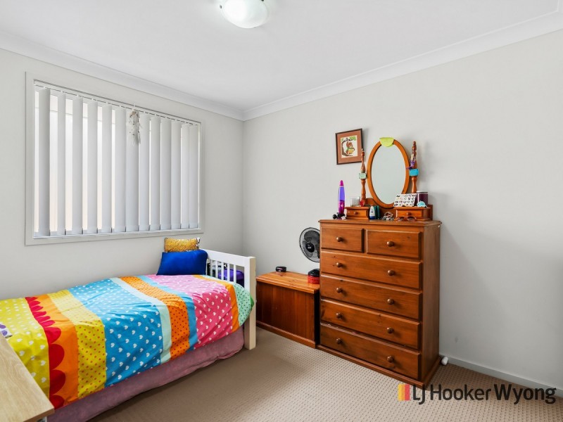 12 Chestnut Grove, Woongarrah NSW 2259