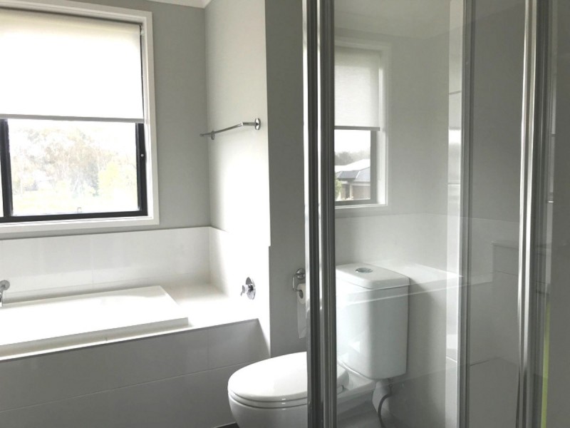 17 Eleanor Way, Hamlyn Terrace NSW 2259