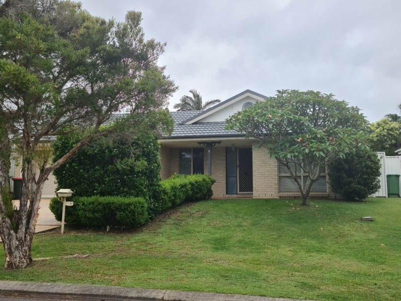 4 Skyhawk Avenue, Hamlyn Terrace NSW 2259