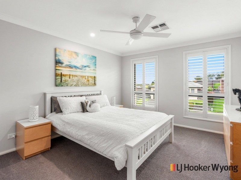 7 Newport Terrace, Mardi NSW 2259