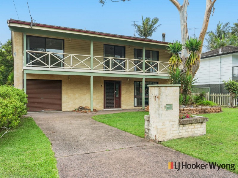 8 Raymond Street, Tacoma South NSW 2259