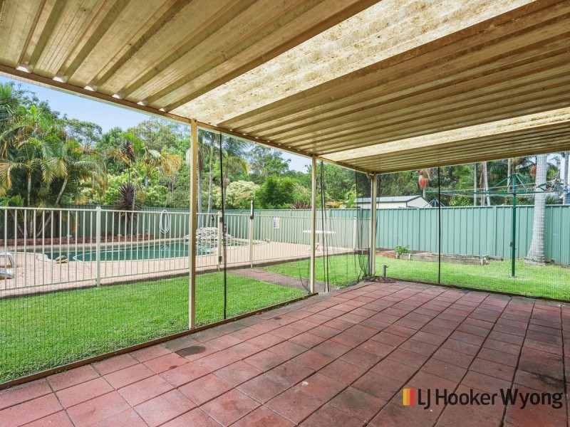 8 Raymond Street, Tacoma South NSW 2259