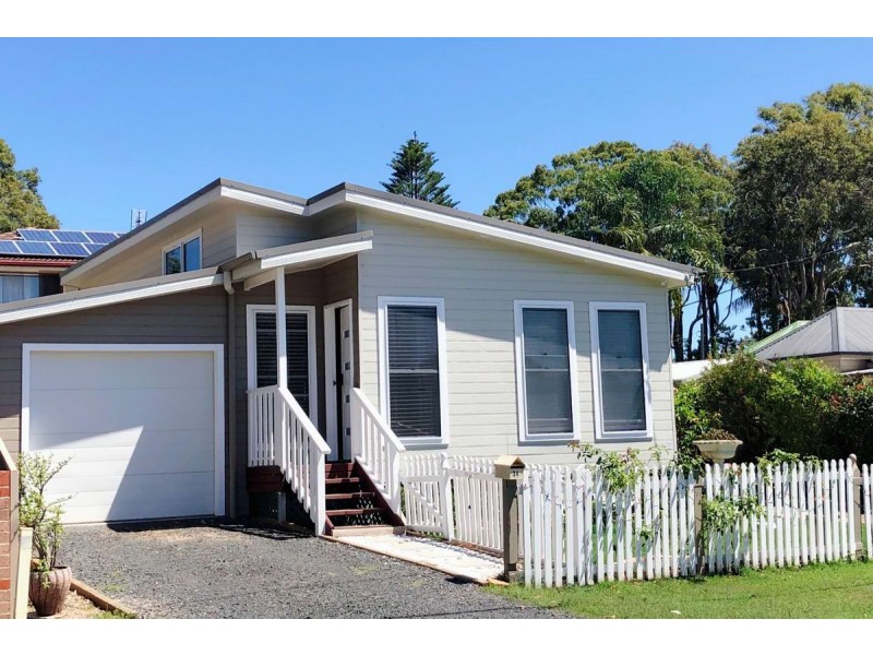 3 Saturday Street, Tuggerawong NSW 2259