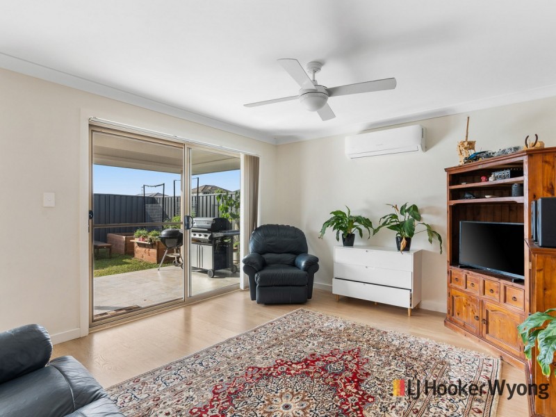 13 Salamander Road, Wadalba NSW 2259