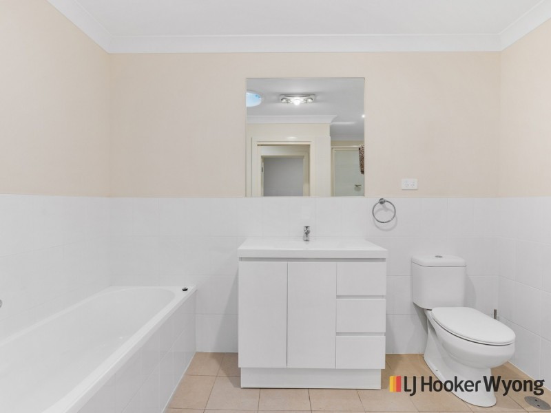 13 Salamander Road, Wadalba NSW 2259