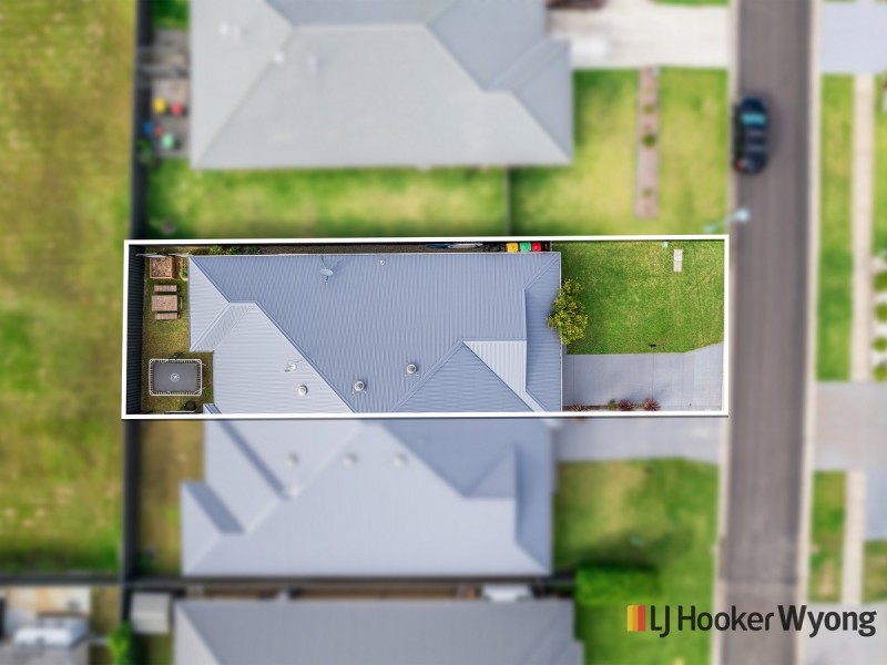 13 Salamander Road, Wadalba NSW 2259