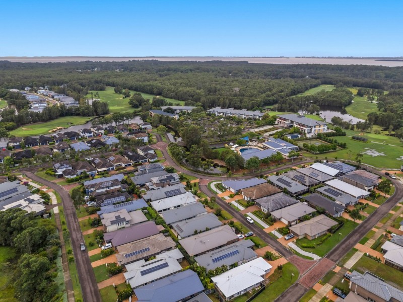 10 Irons Road, Wyong NSW 2259