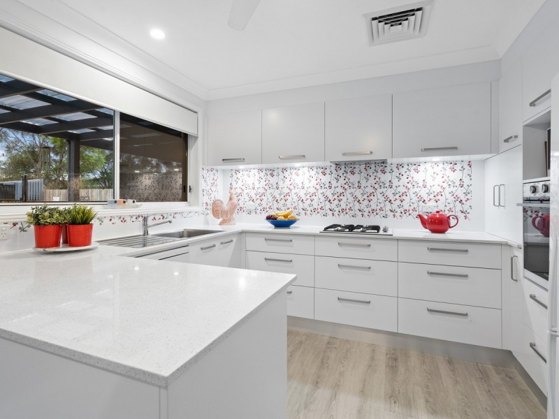 21 Woodbury Park Drive, Mardi NSW 2259