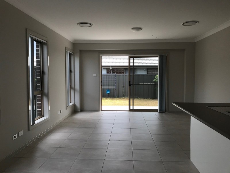 16 Coventry, Hamlyn Terrace NSW 2259