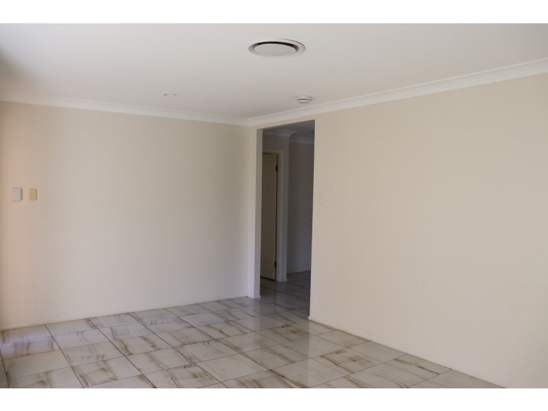 5 Tonkiss Street, Tuggerah NSW 2259