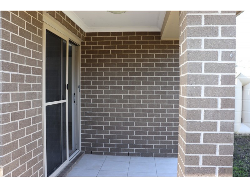 212b Johns Road, Wadalba NSW 2259