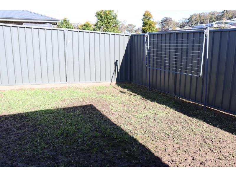212b Johns Road, Wadalba NSW 2259