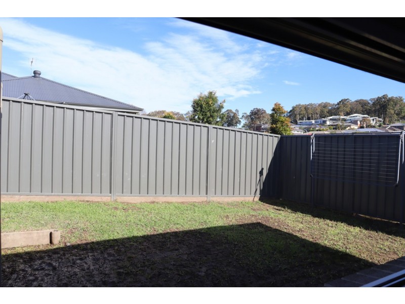 212b Johns Road, Wadalba NSW 2259