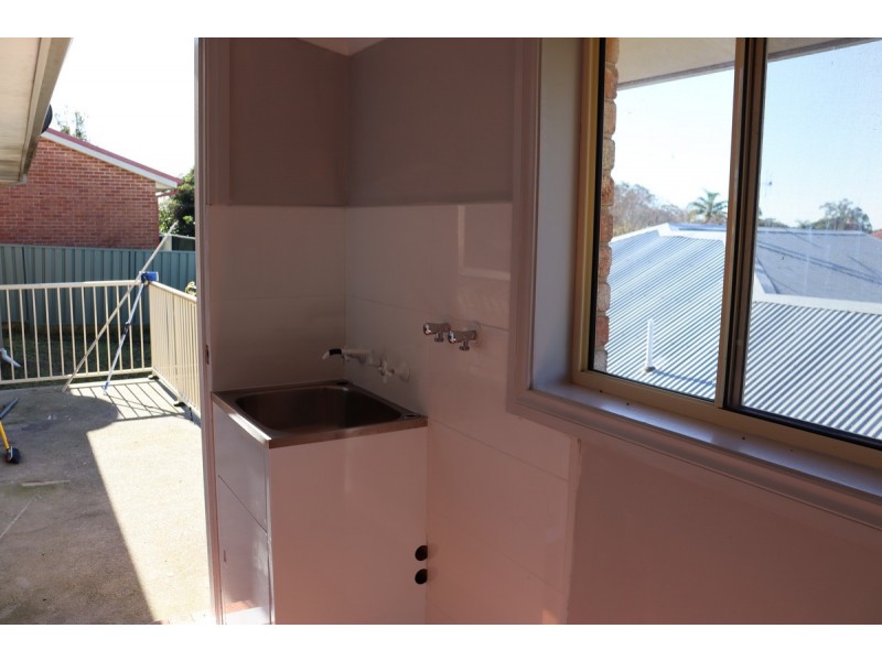 2/28 Hope Street, Wyong NSW 2259