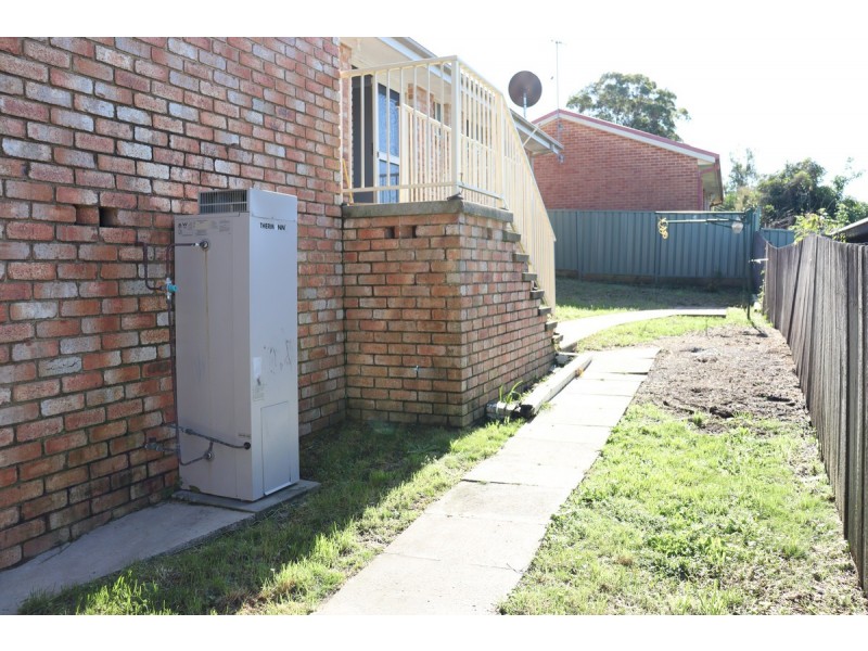 2/28 Hope Street, Wyong NSW 2259