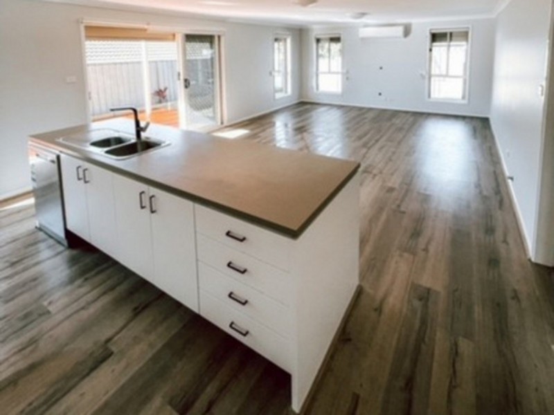 85 Clydesdale Street, Wadalba NSW 2259