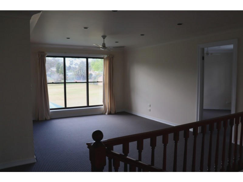 190 Pollock Avenue, Wyong NSW 2259
