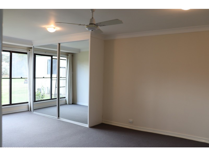 190 Pollock Avenue, Wyong NSW 2259