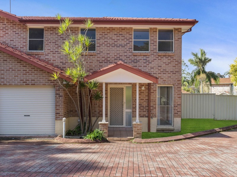 10/14a Woodward Avenue, Wyong NSW 2259
