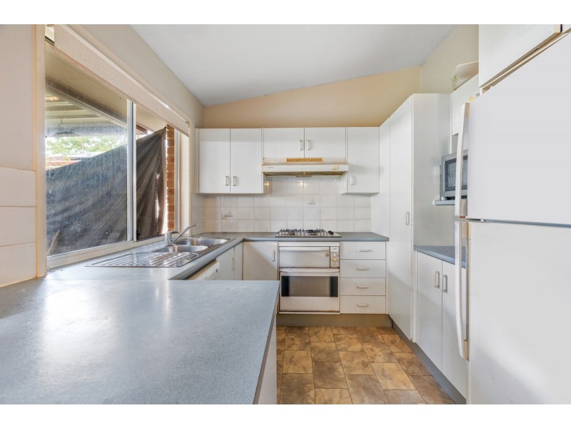 94 Woodbury Park Drive, Mardi NSW 2259