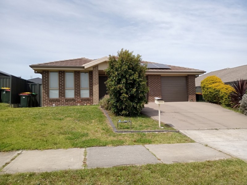 208a Johns Road, Wadalba NSW 2259