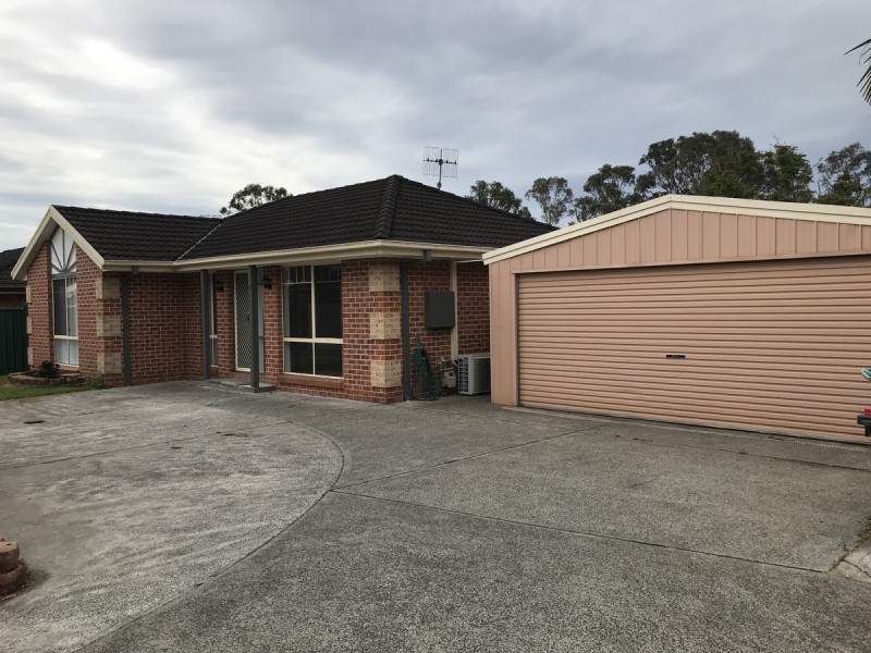 35 Golflinks Drive, Watanobbi NSW 2259
