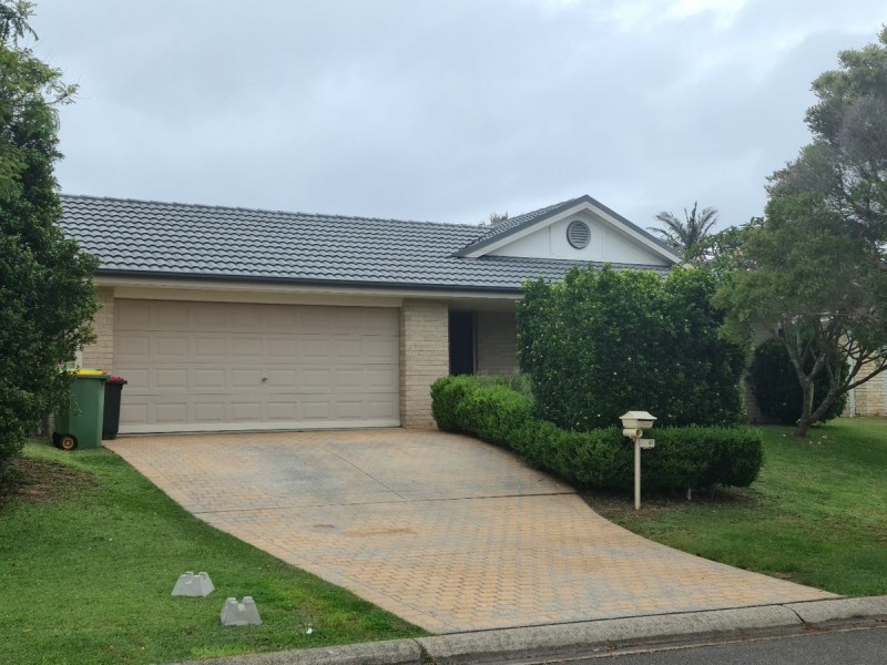 4 Skyhawk Avenue, Hamlyn Terrace NSW 2259