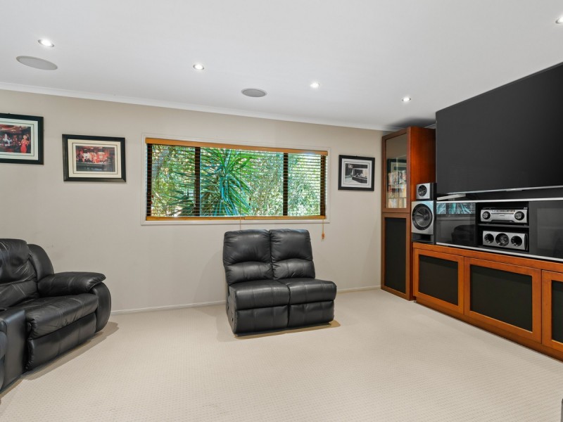 265 Johns Road, Wadalba NSW 2259