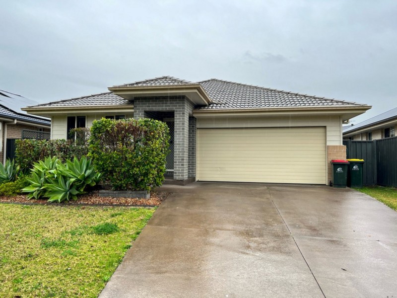 89 Settlement Drive, Wadalba NSW 2259
