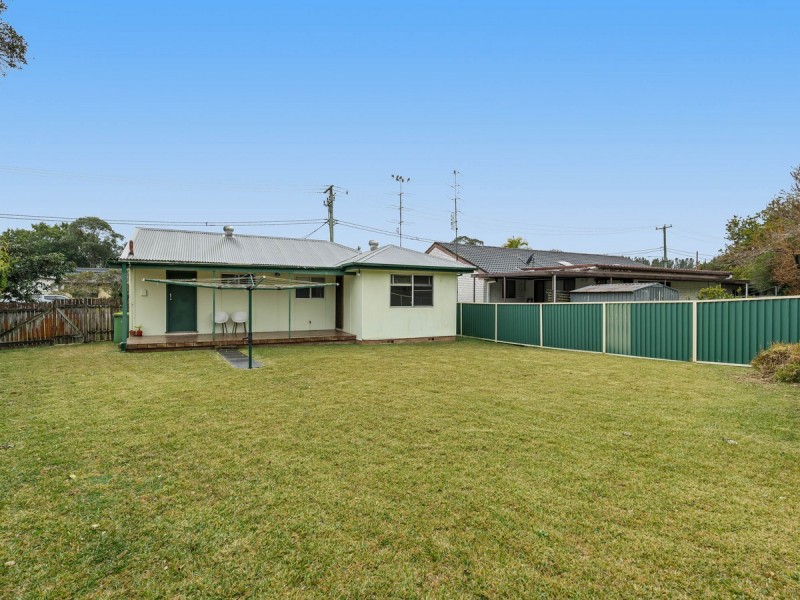 25 Boyce Avenue, Wyong NSW 2259